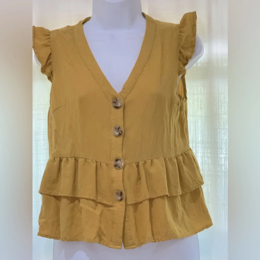 Hayden Los Angeles Womens Button-Down Tiered Ruffle Hem Top Peplum - Small - Picture 4 of 11